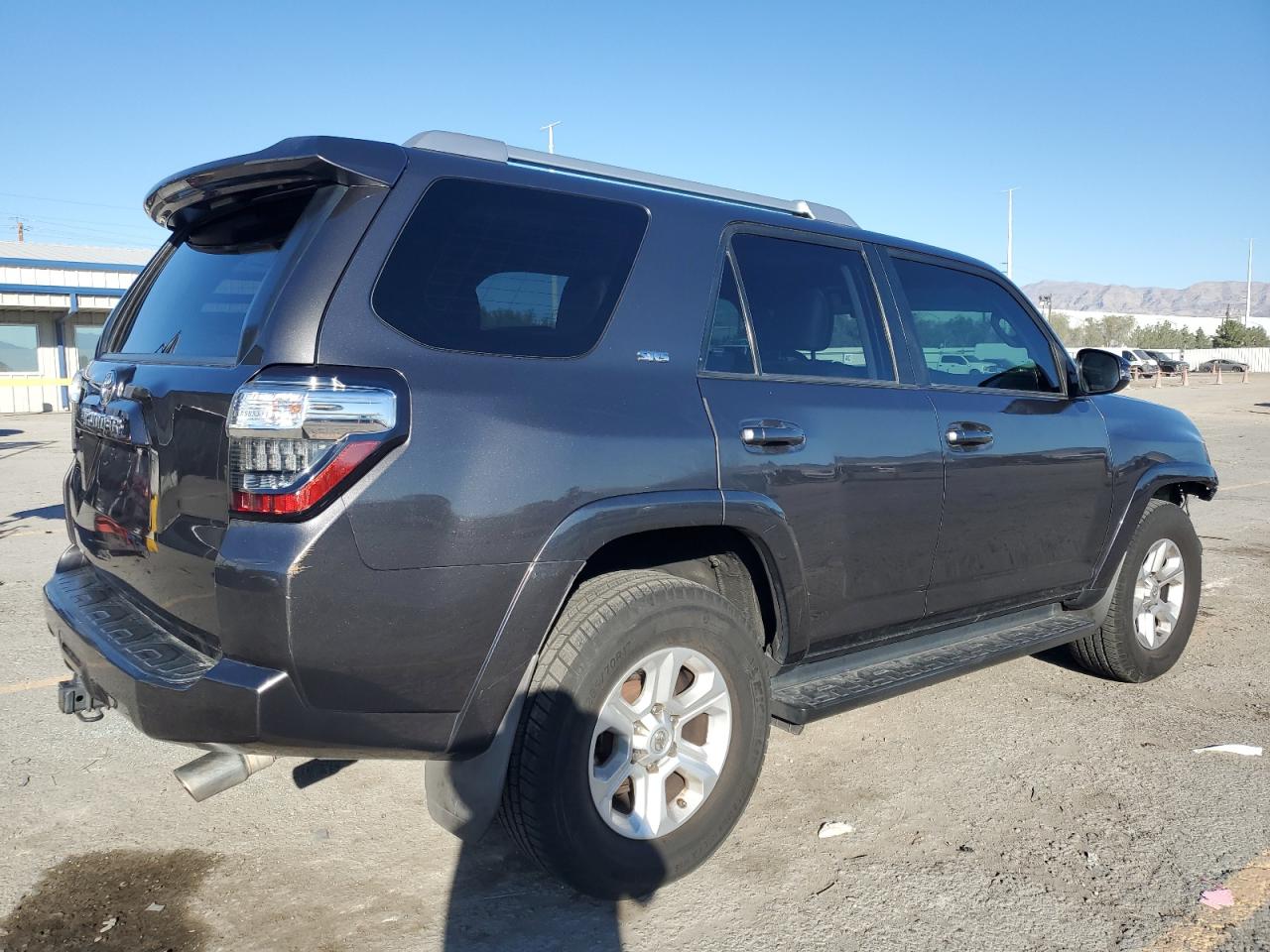 TOYOTA 4RUNNER SR5