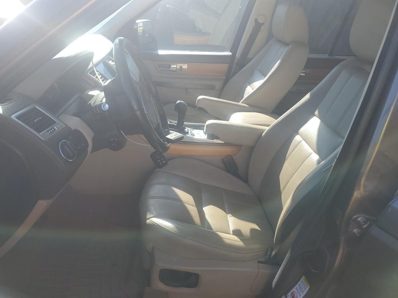 LAND ROVER RANGE ROVER HSE LUXURY