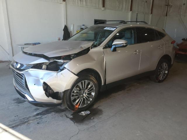 Global Auto Auctions: 2024 TOYOTA VENZA LE