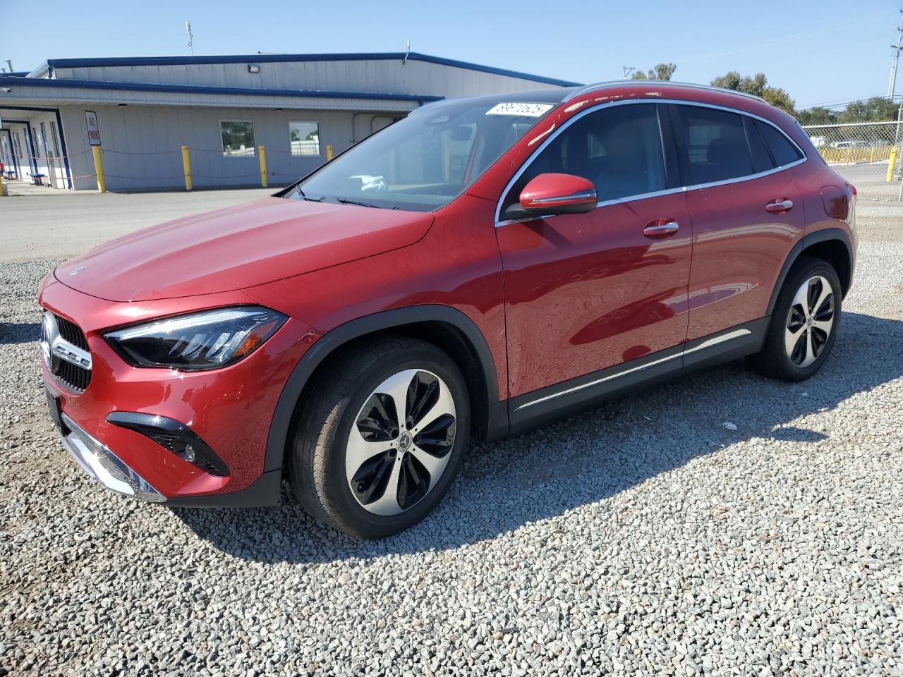 MERCEDES-BENZ GLA-CLASS 250