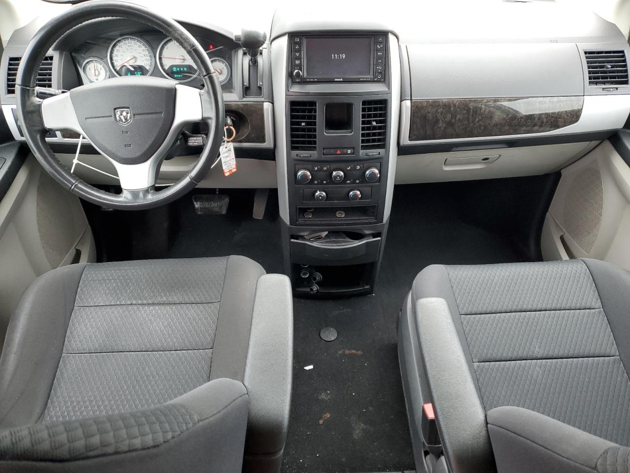 DODGE GRAND CARAVAN SXT