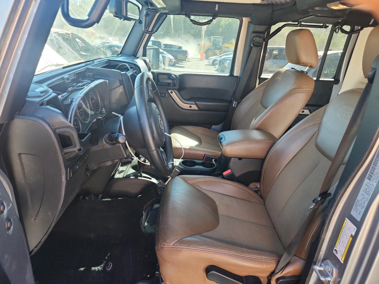 JEEP WRANGLER SAHARA