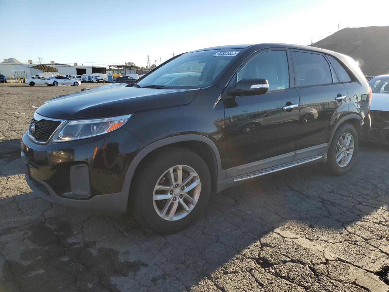 Lot #3310627897 2015 KIA SORENTO LX