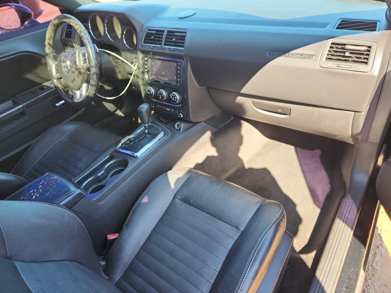 DODGE CHALLENGER SXT