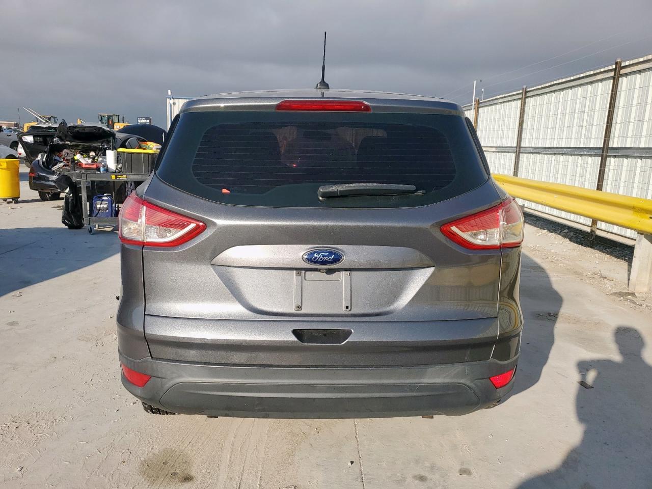 FORD ESCAPE S