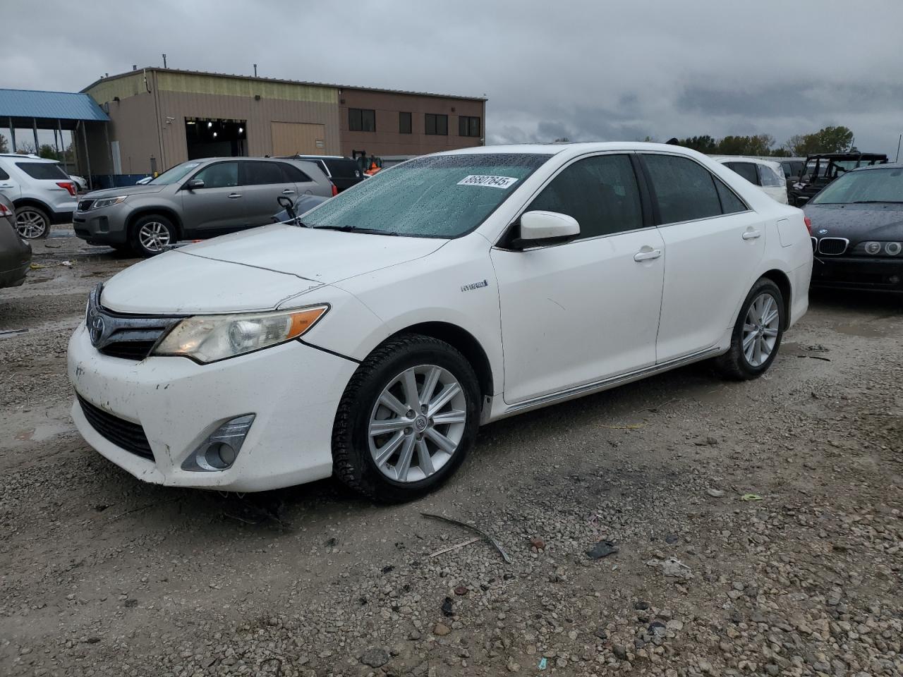 TOYOTA CAMRY HYBRID