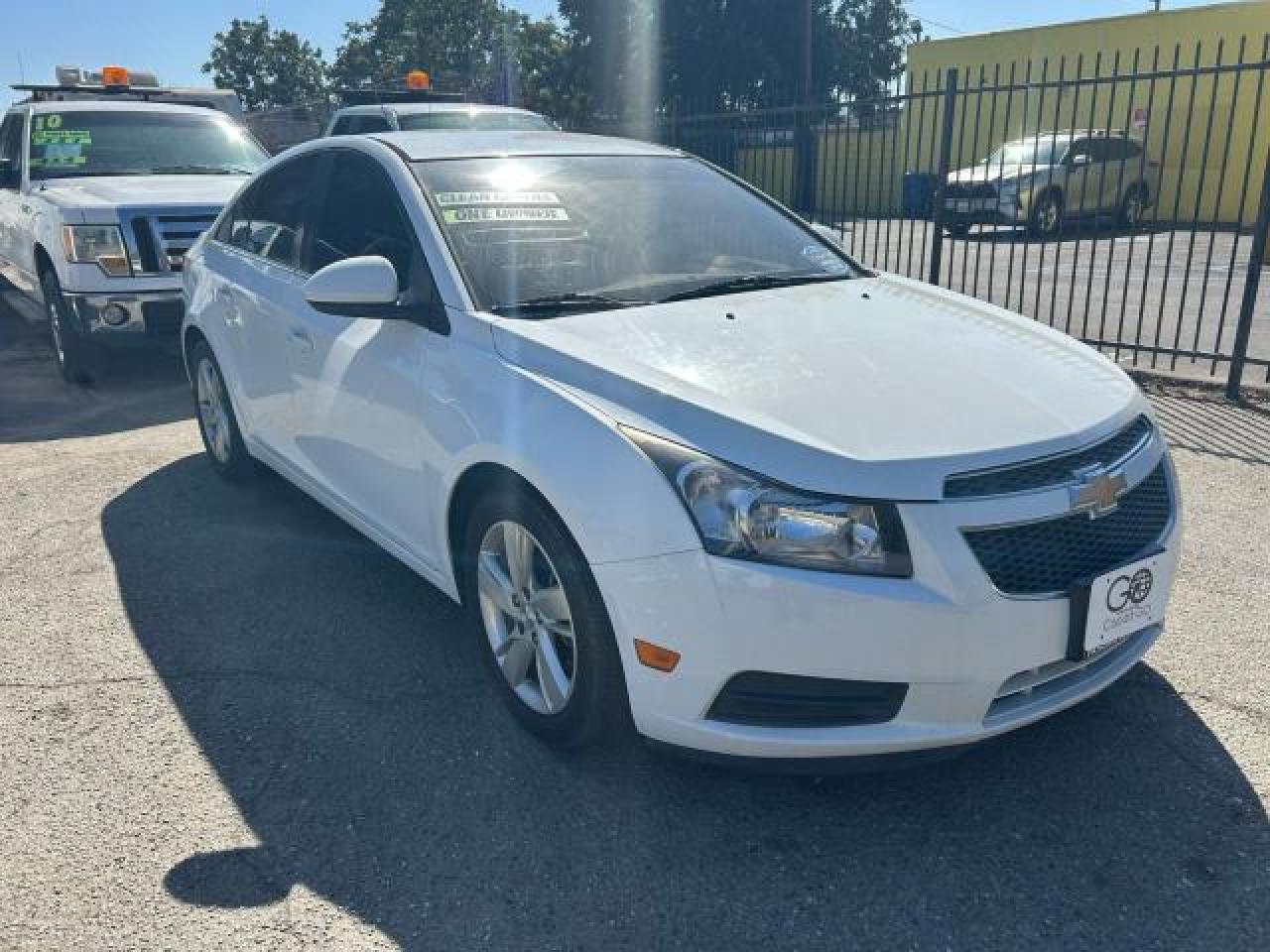 CHEVROLET CRUZE