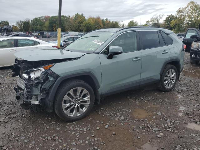 2021 TOYOTA RAV4 XLE P - JTMA1RFV0MD071822