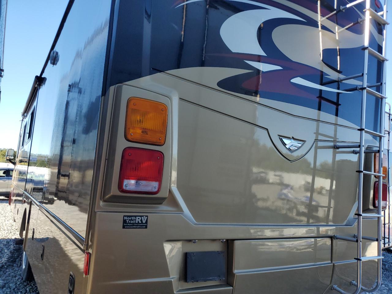 Lot #3301828338 2013 FORD F53