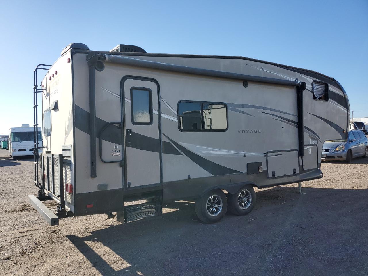 Lot #3281730895 2016 WINNEBAGO TRAVELTRLR