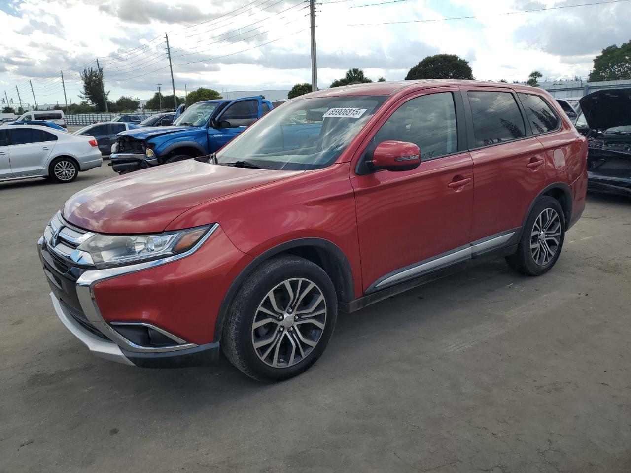 Lot #3273790361 2016 MITSUBISHI OUTLANDER