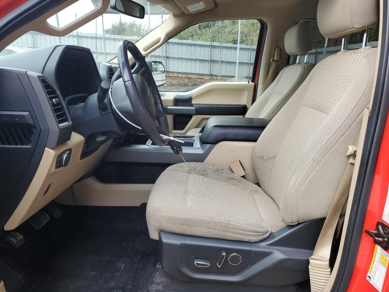 FORD F-150 SUPERCREW