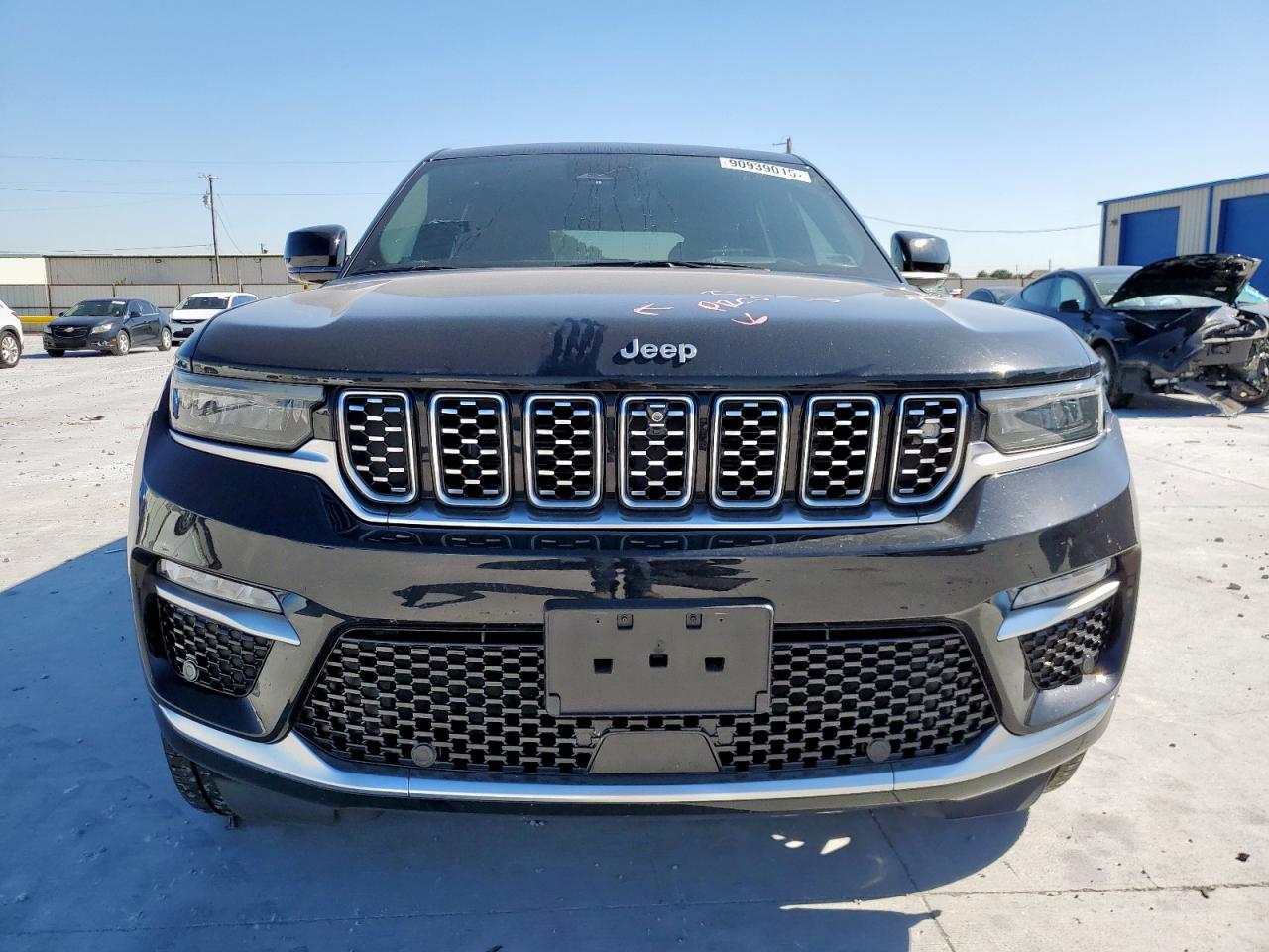 JEEP GRAND CHEROKEE SUMMIT