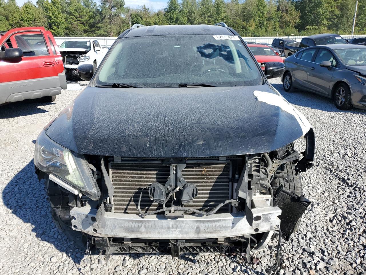 NISSAN PATHFINDER SV