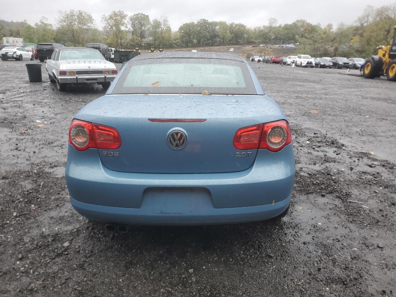 Lot #3312424628 2010 VOLKSWAGEN EOS TURBO