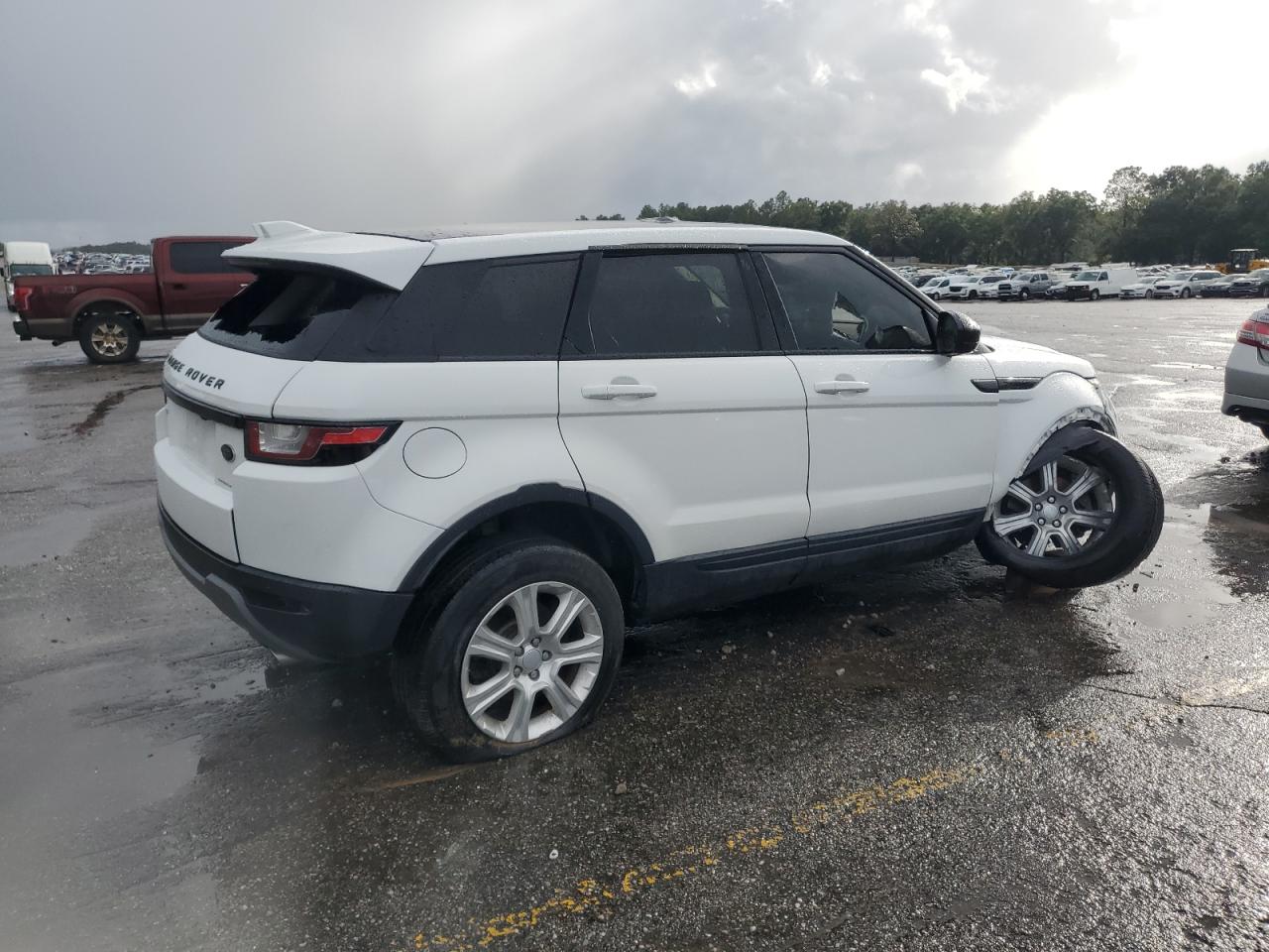LAND ROVER RANGE ROVER EVOQUE SE