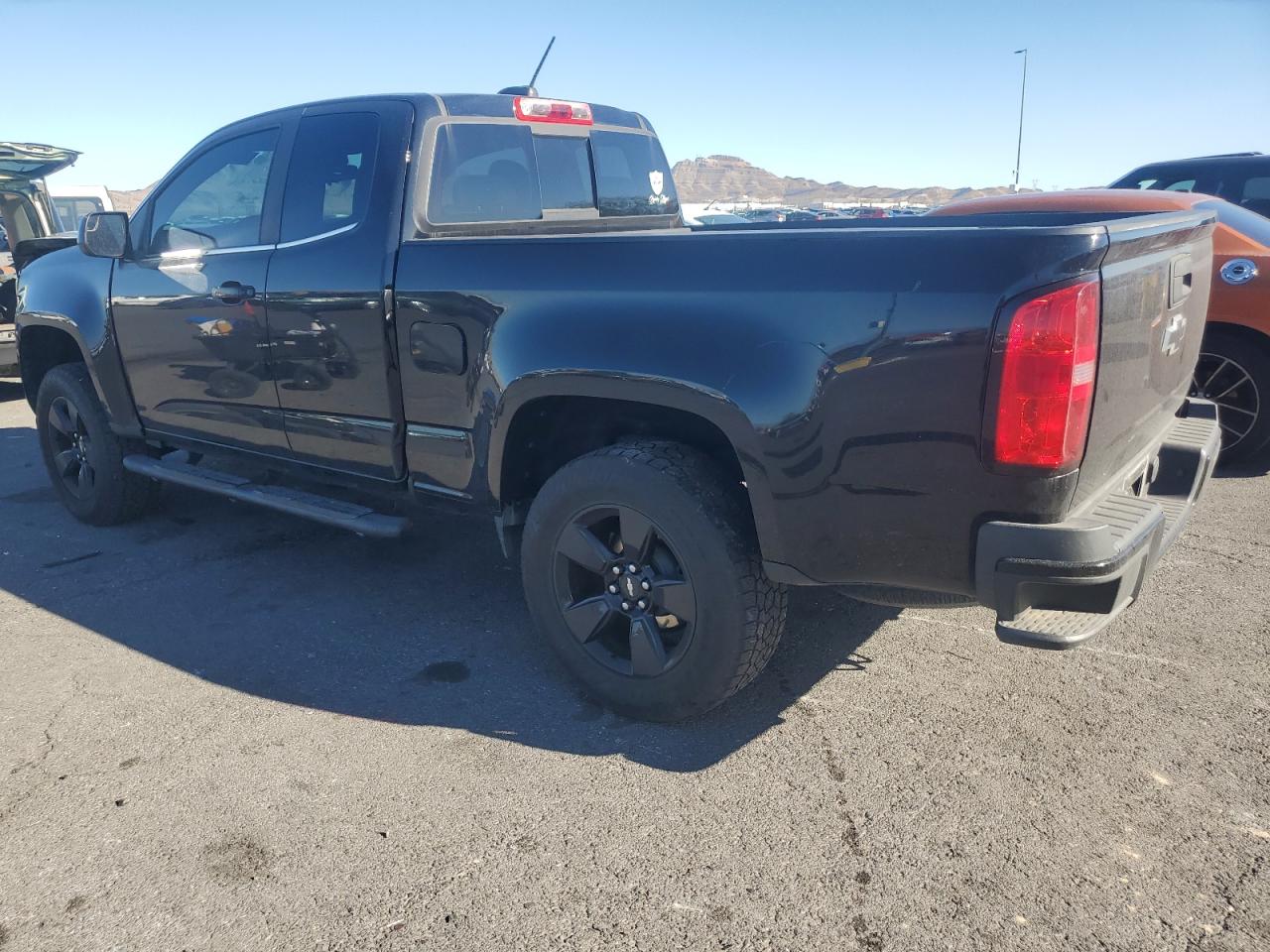 CHEVROLET COLORADO LT