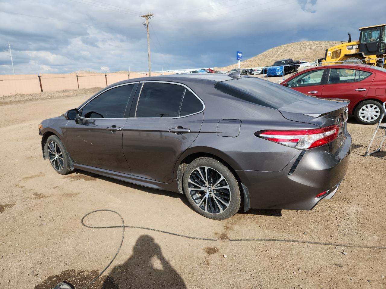 TOYOTA CAMRY SE