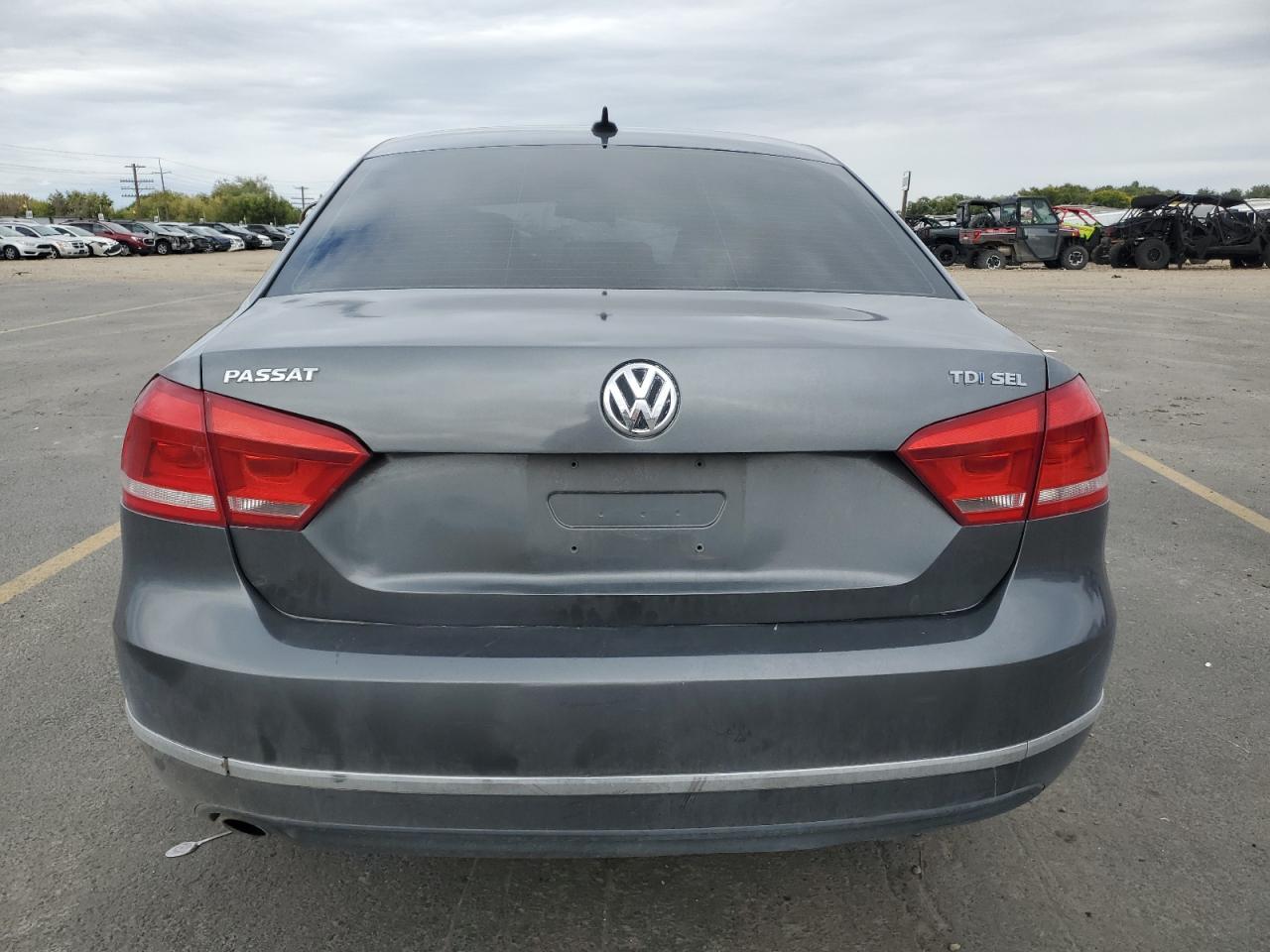 VOLKSWAGEN PASSAT SEL