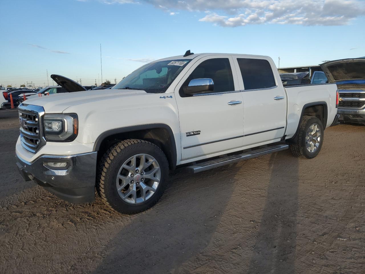 GMC SIERRA 1500 K1500 SLT