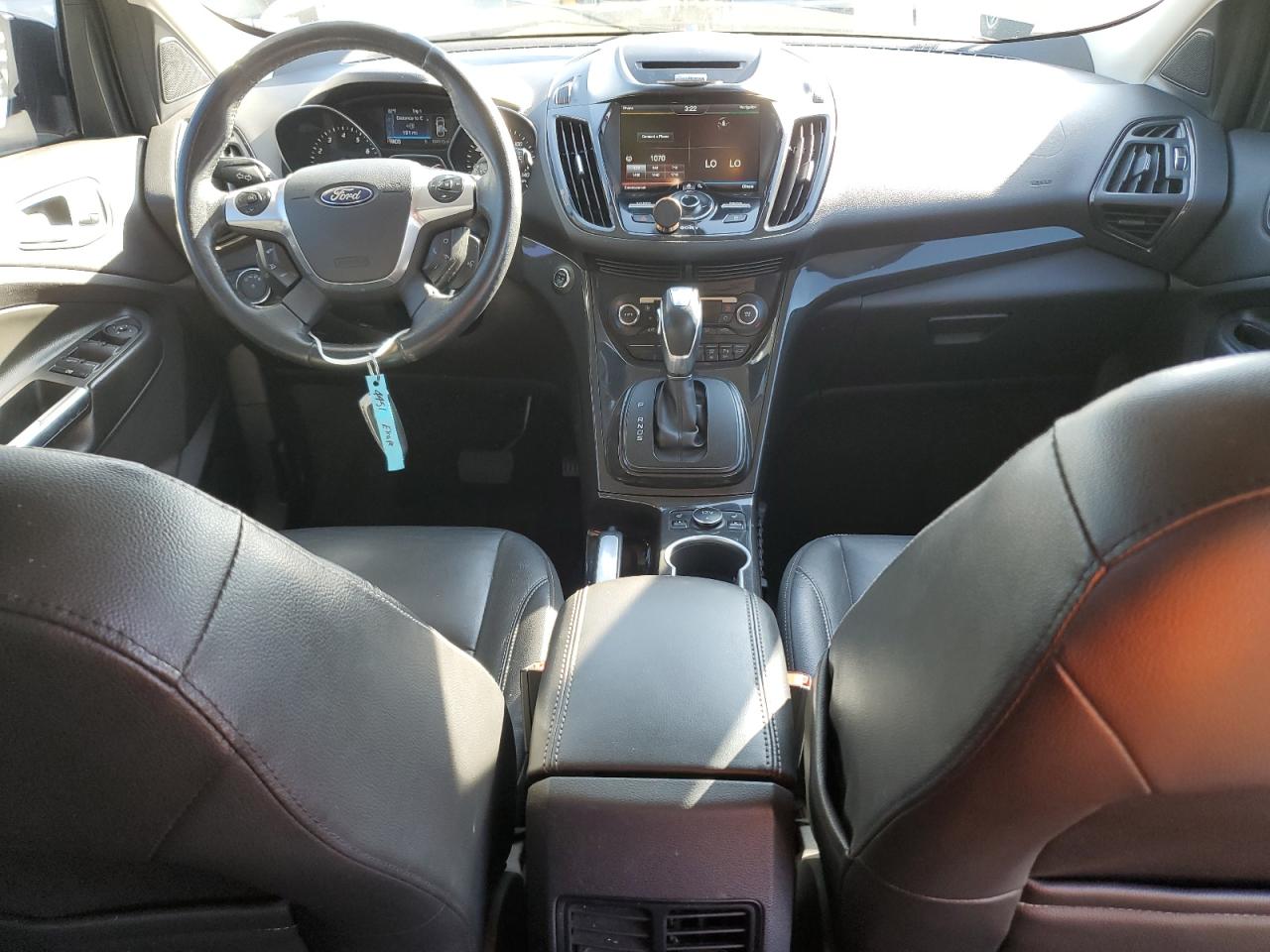 FORD ESCAPE TITANIUM