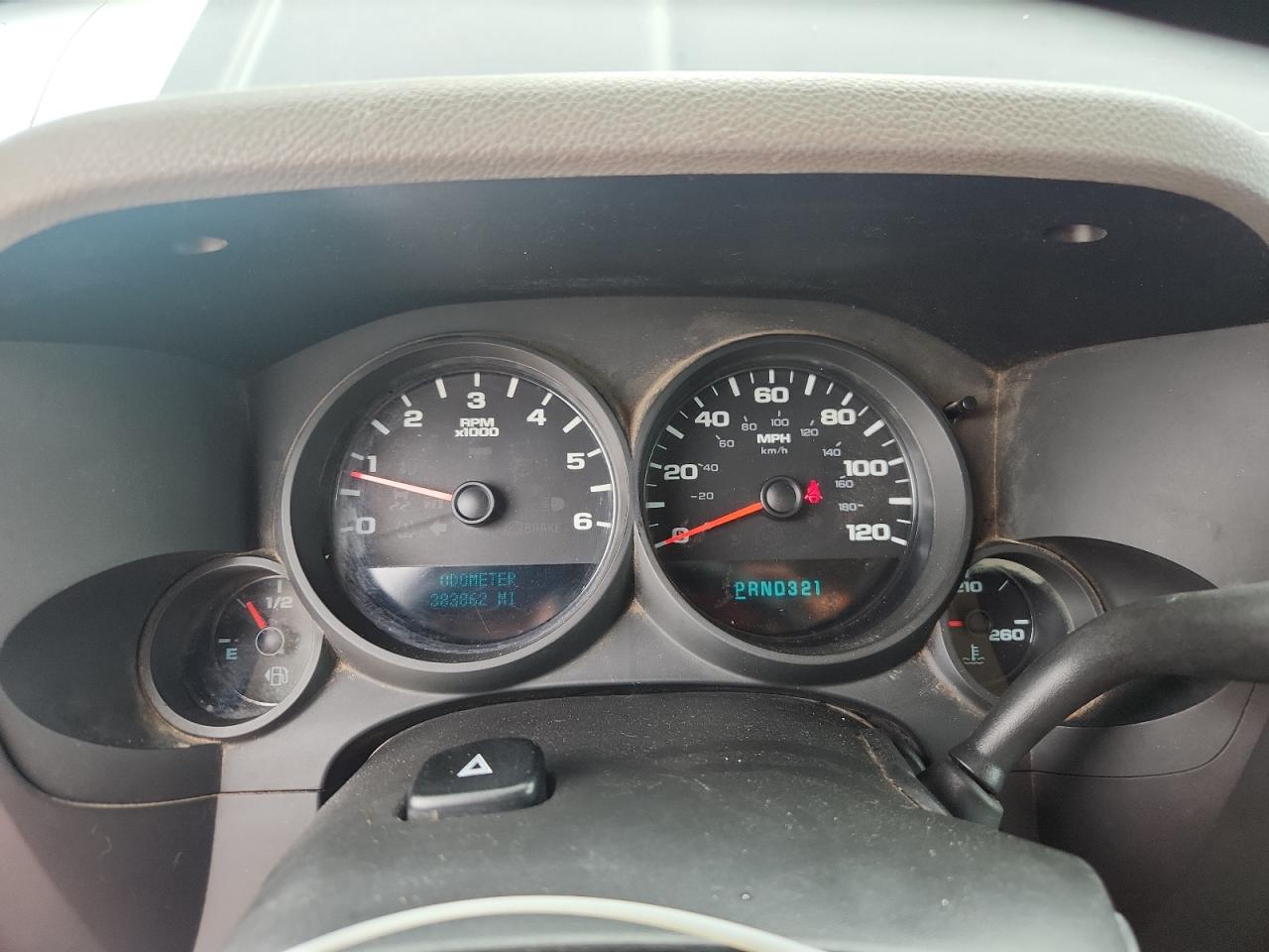 CHEVROLET SILVERADO C1500 LS