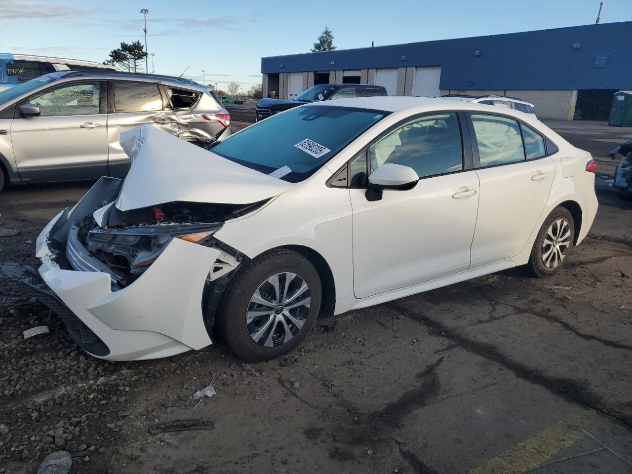 Lot #3290225261 2022 TOYOTA COROLLA LE