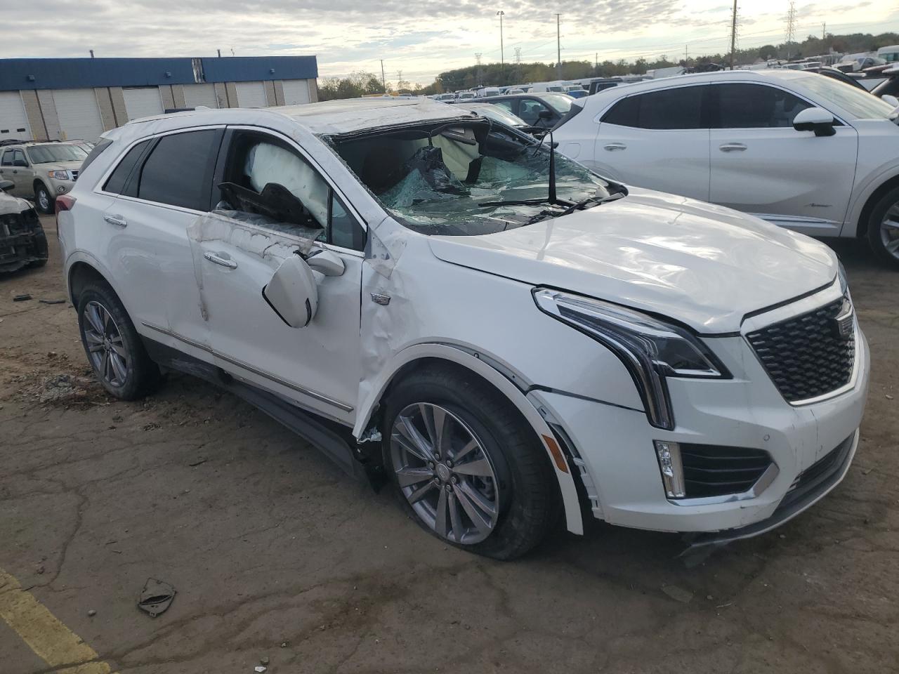 CADILLAC XT5 PREMIUM LUXURY