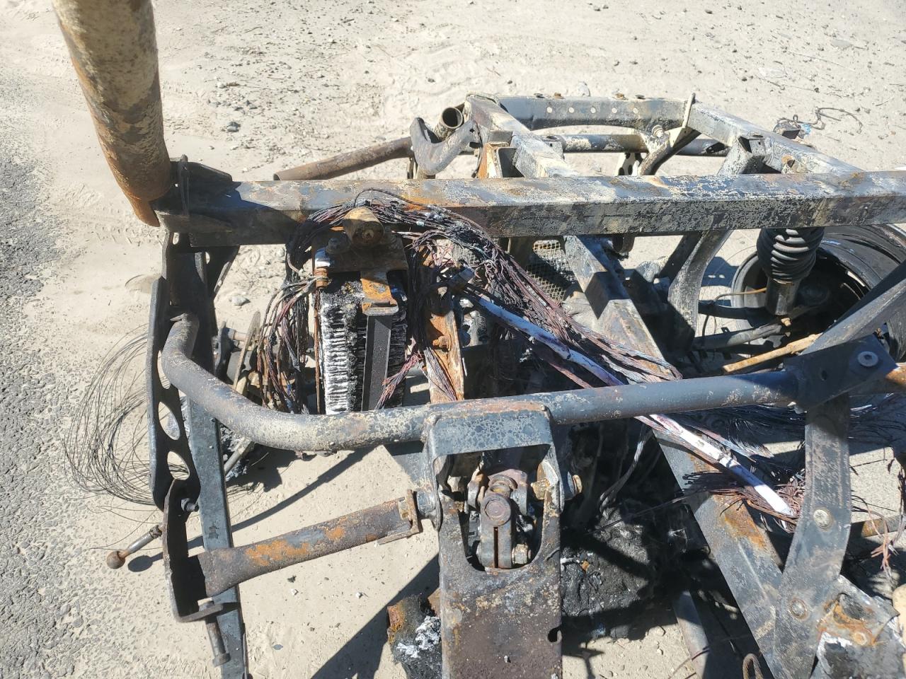 Lot #3279648926 2018 CAN-AM COMMANDER