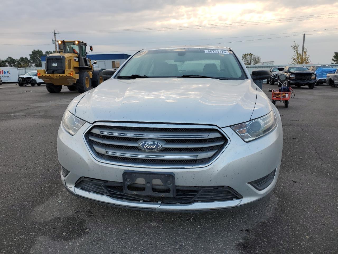 FORD TAURUS SE