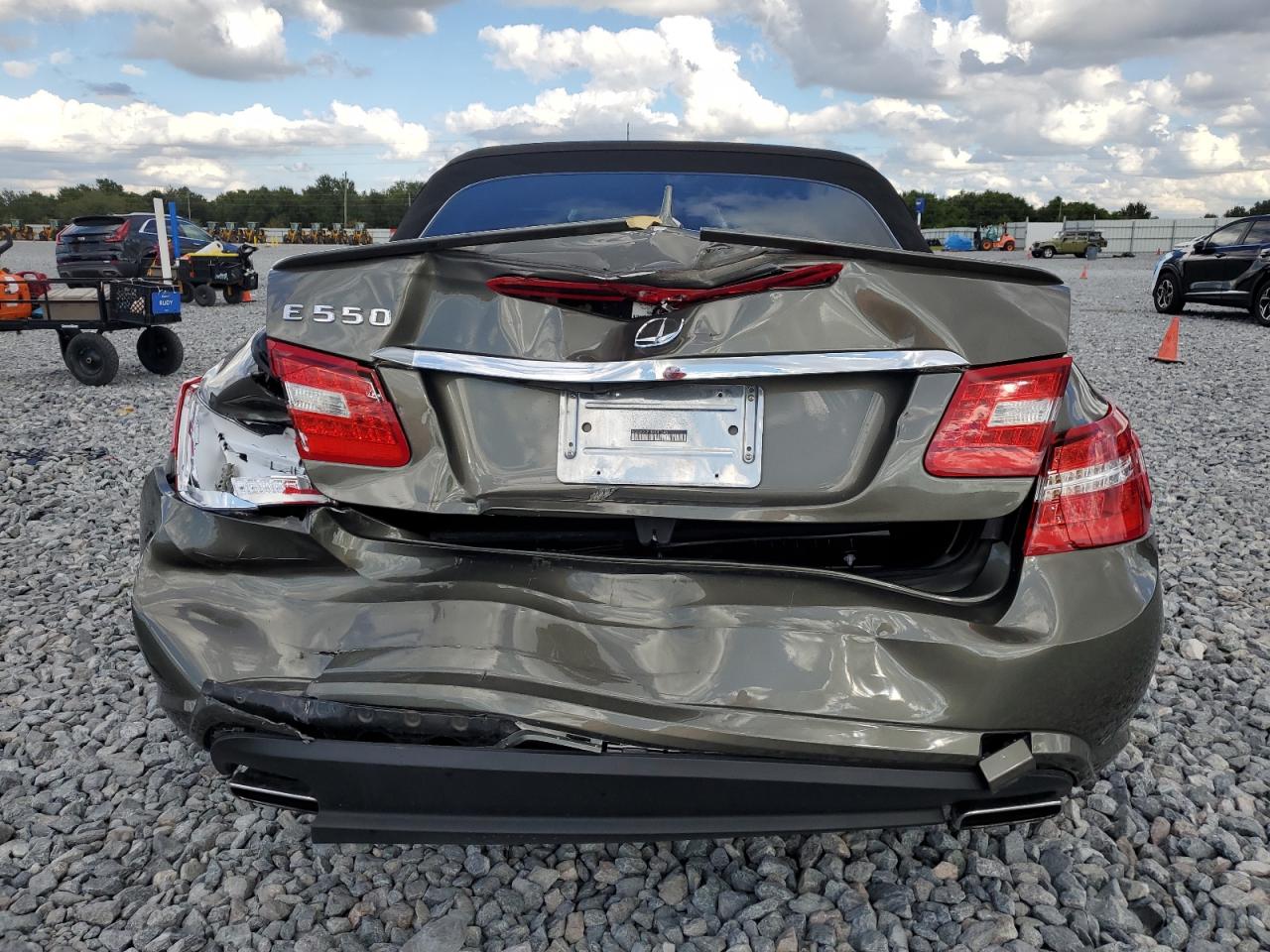 MERCEDES-BENZ E-CLASS 550