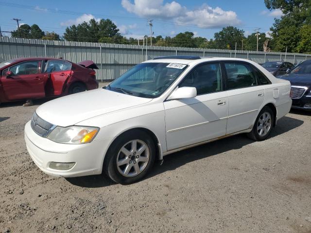 TOYOTA AVALON XL