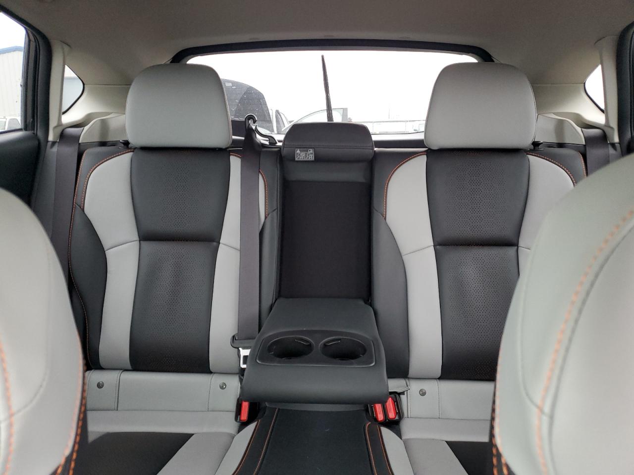 SUBARU CROSSTREK LIMITED