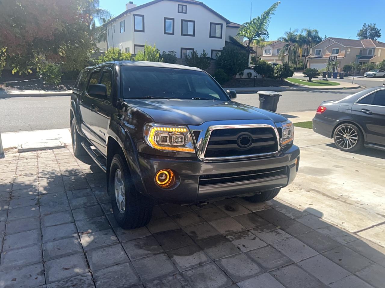 TOYOTA TACOMA DOUBLE CAB PRERUNNER