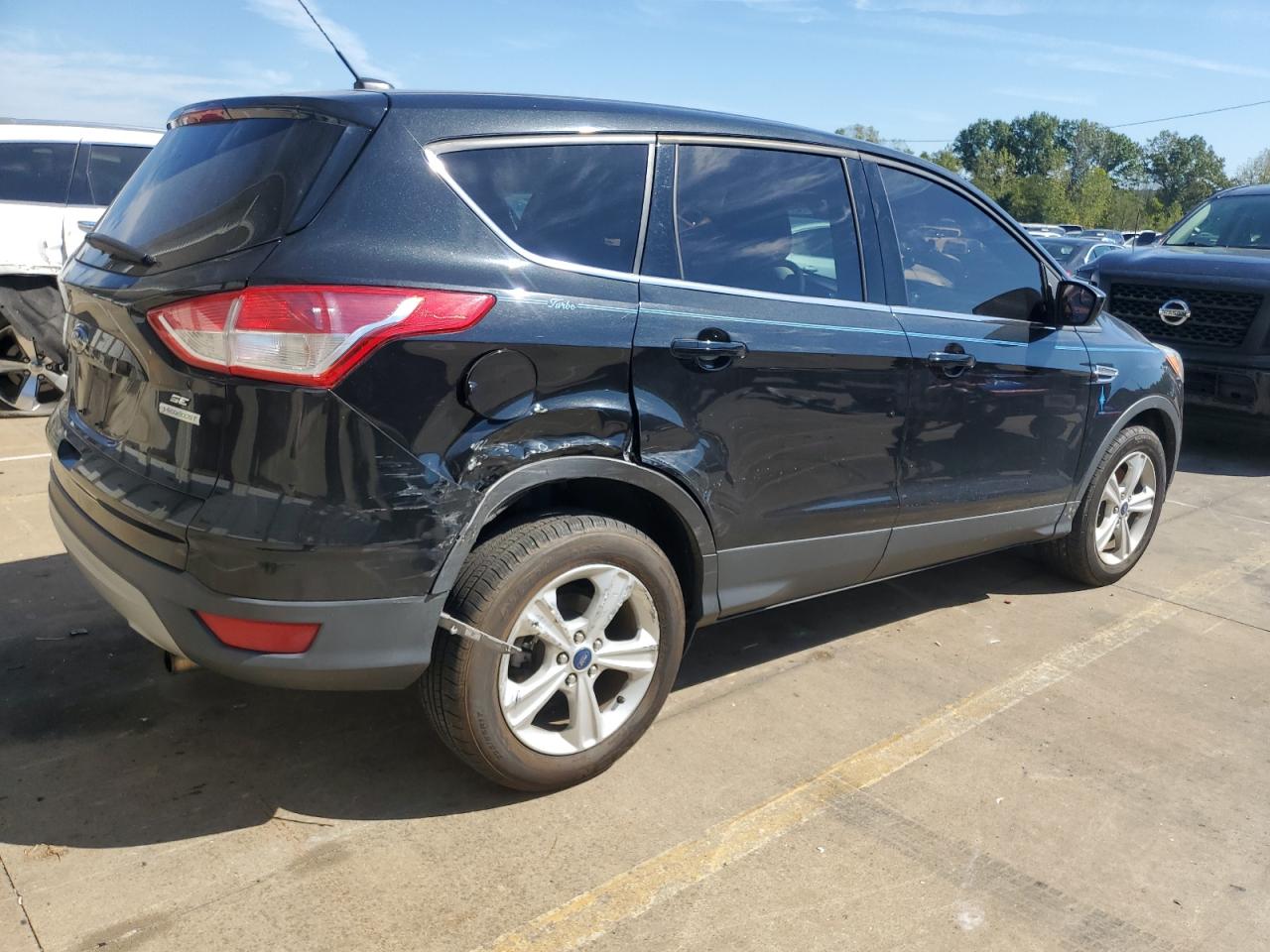 FORD ESCAPE SE