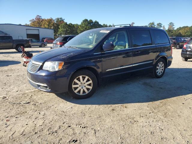 CHRYSLER TOWN & COU