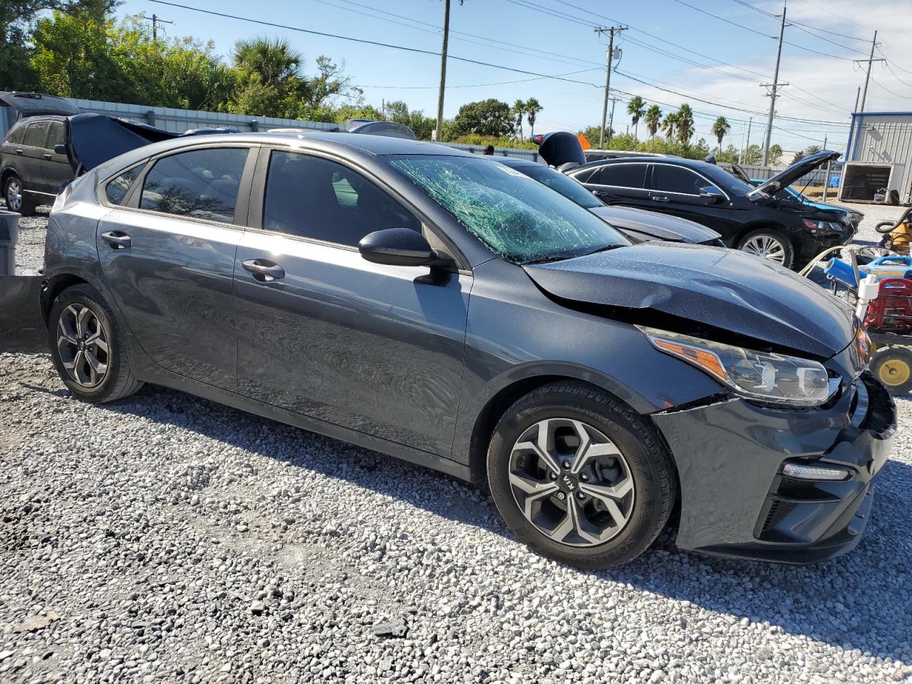 KIA FORTE FE