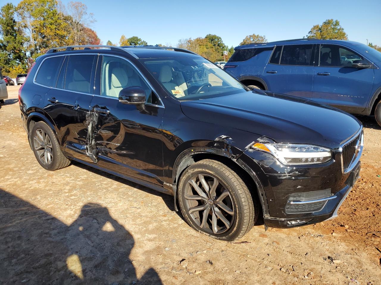 VOLVO XC90 T6 MOMENTUM