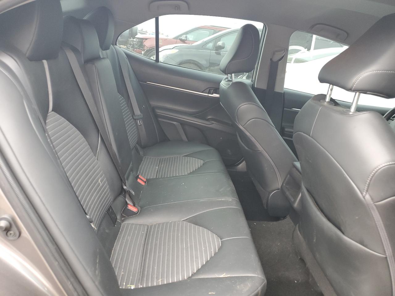 TOYOTA CAMRY SE NIGHT SHADE