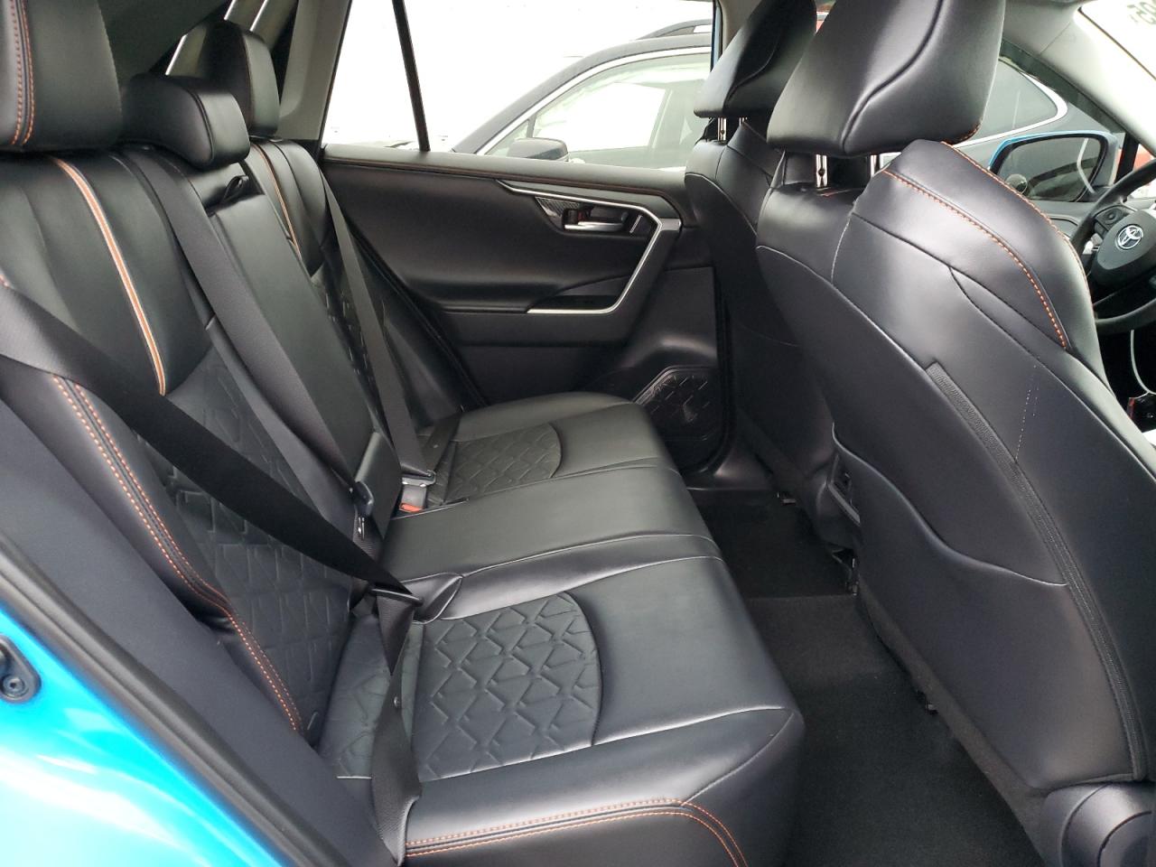 TOYOTA RAV4 ADVENTURE