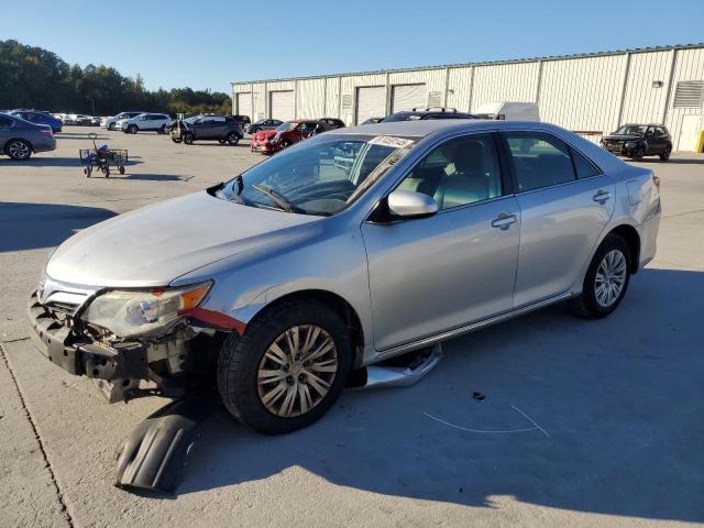Global Auto Auctions: 2014 TOYOTA CAMRY L