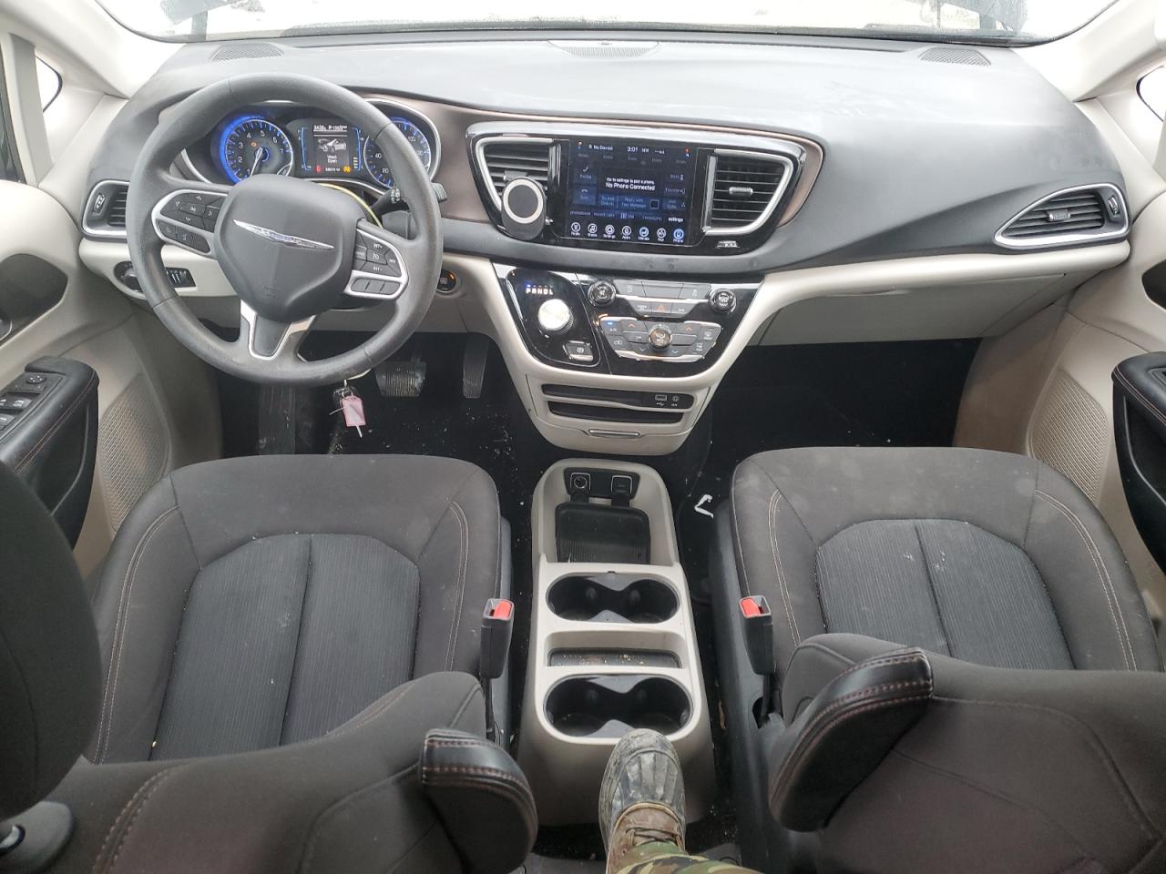 CHRYSLER PACIFICA TOURING