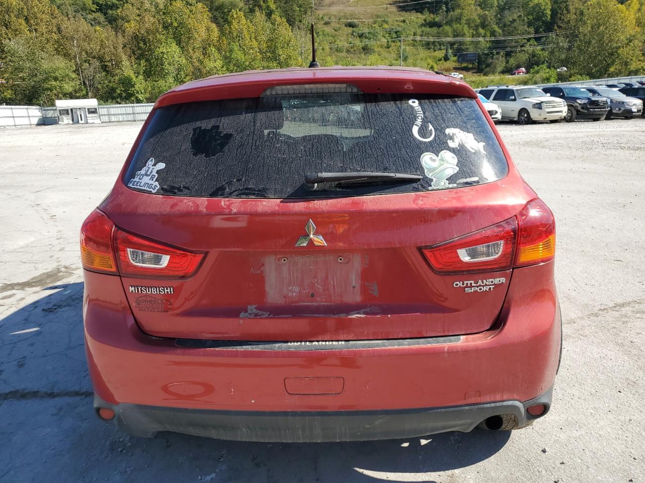 MITSUBISHI OUTLANDER ES