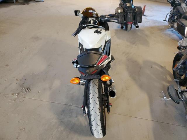2022 YAMAHA YZFR3 A MH3RH18Y1NK009190