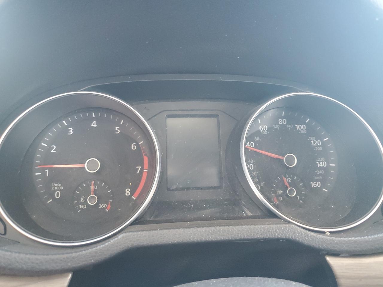 VOLKSWAGEN PASSAT SE