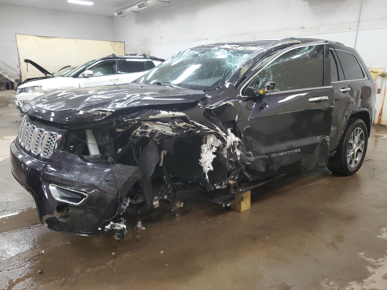 JEEP GRAND CHEROKEE OVERLAND