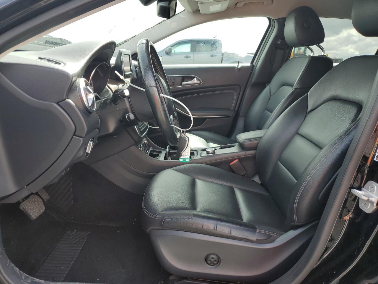 MERCEDES-BENZ GLA-CLASS 250 4MATIC