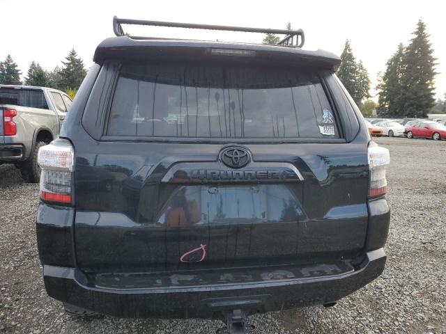 2020 TOYOTA 4RUNNER SR JTEBU5JRXL5835873