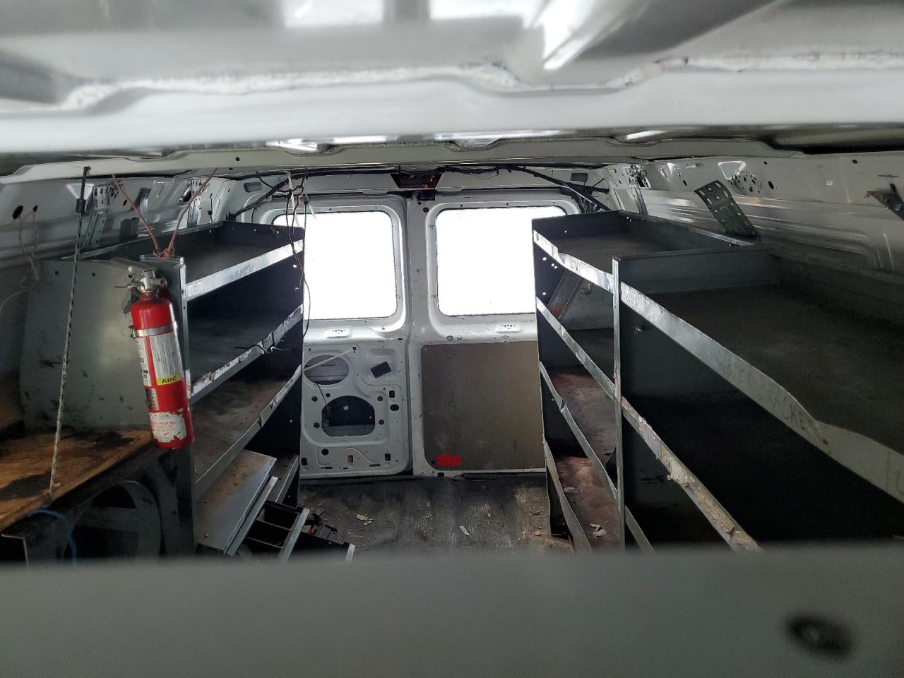 FORD ECONOLINE E250 VAN