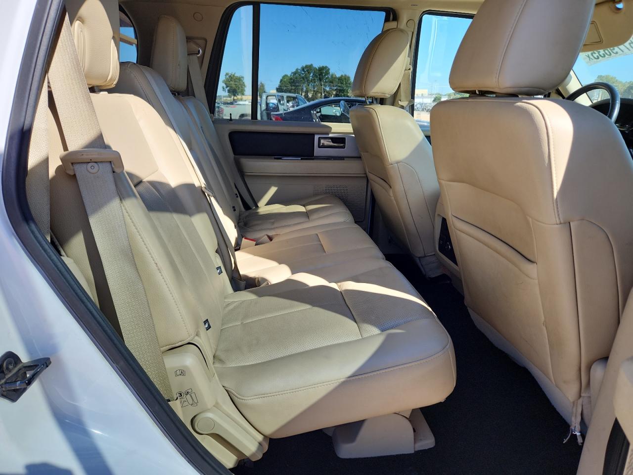 FORD EXPEDITION LIMITED